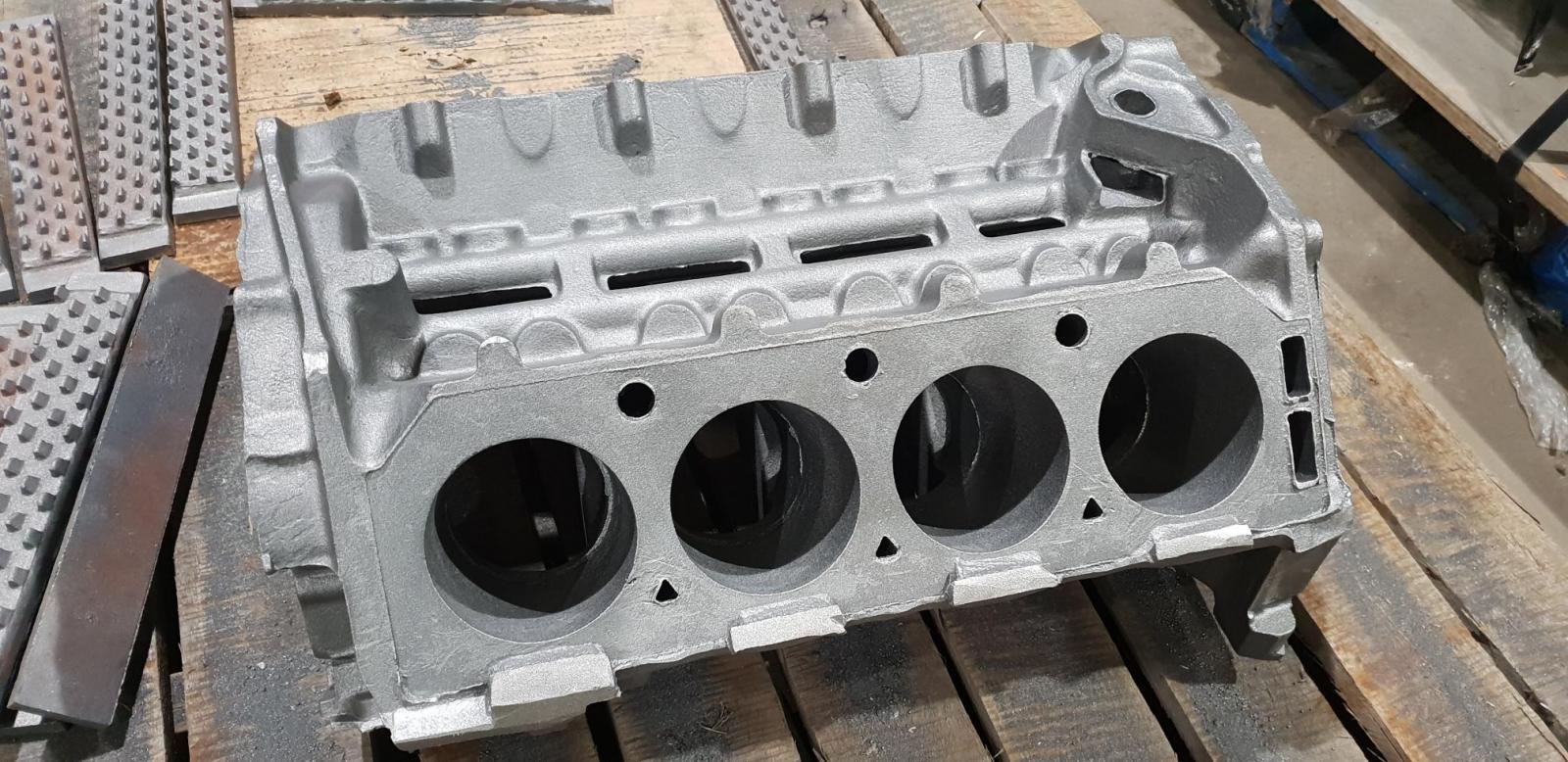 Come Racing Cast Iron Holden V8 Cylinder Block Come Racing